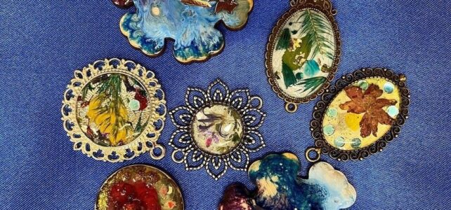 «Кулоны из эпоксидной смолы».  Мастер-класс от Екатерины Сергеевны.