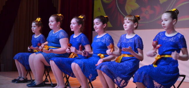 «Весеннее настроение». Обменный концерт МУК СДК «Кадамовский» "Весеннее настроение". Обменный концерт МУК СДК "Кадамовский"