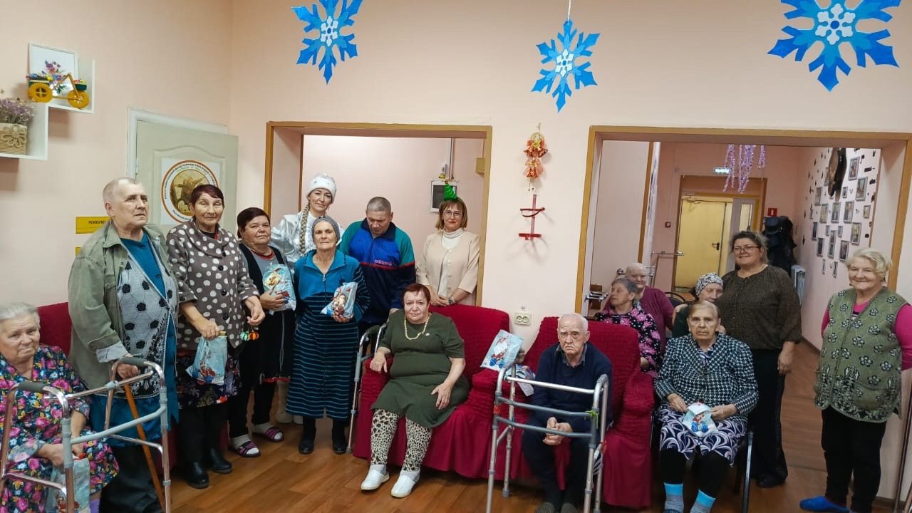 "Новый год в каждый дом"