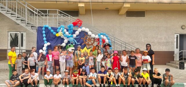 Нептун и его команда!